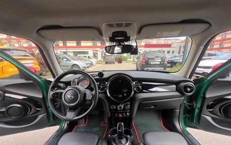MINI Hatch, 2022 год, 2 860 000 рублей, 14 фотография