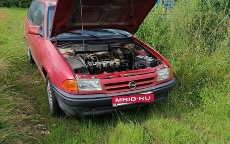 Opel Astra F, 1992 год, 100 000 рублей, 5 фотография