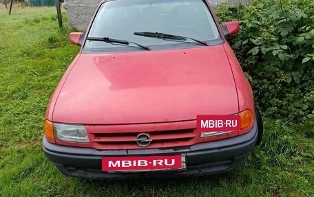 Opel Astra F, 1992 год, 100 000 рублей, 2 фотография