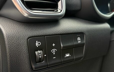 KIA Sportage IV рестайлинг, 2019 год, 2 100 000 рублей, 31 фотография