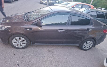KIA Rio III рестайлинг, 2015 год, 350 000 рублей, 5 фотография