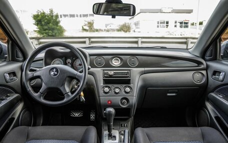 Mitsubishi Outlander III рестайлинг 3, 2006 год, 948 000 рублей, 14 фотография