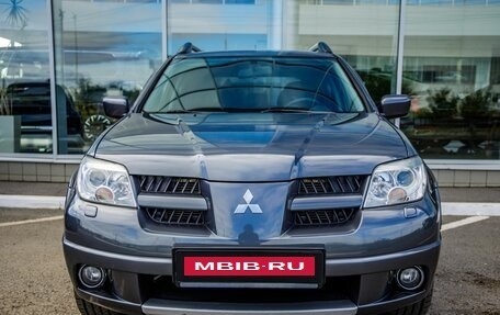 Mitsubishi Outlander III рестайлинг 3, 2006 год, 948 000 рублей, 2 фотография