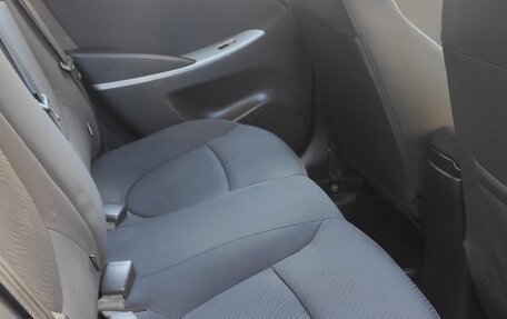 Hyundai Solaris II рестайлинг, 2011 год, 639 000 рублей, 8 фотография
