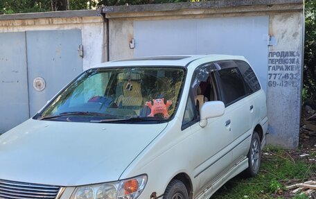 Nissan Presage I, 1999 год, 300 000 рублей, 2 фотография