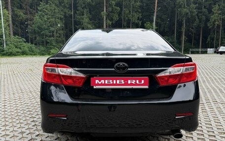 Toyota Camry, 2012 год, 1 390 000 рублей, 5 фотография