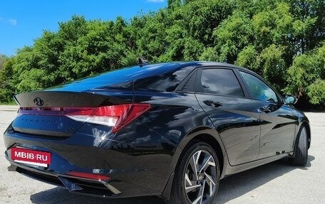 Hyundai Elantra, 2021 год, 1 750 000 рублей, 4 фотография