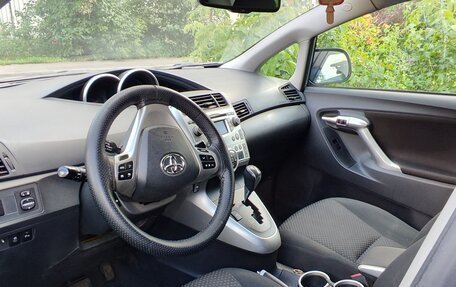 Toyota Verso I, 2010 год, 1 000 000 рублей, 10 фотография