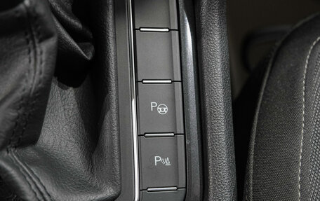 Volkswagen Tiguan II, 2019 год, 3 249 000 рублей, 30 фотография