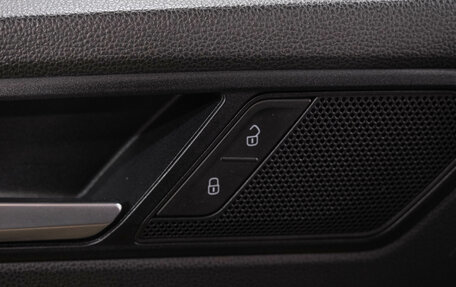 Volkswagen Tiguan II, 2019 год, 3 249 000 рублей, 32 фотография