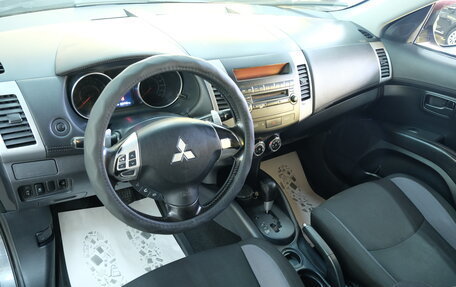 Mitsubishi Outlander III рестайлинг 3, 2011 год, 1 269 000 рублей, 11 фотография
