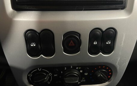 Renault Sandero I, 2013 год, 629 000 рублей, 16 фотография
