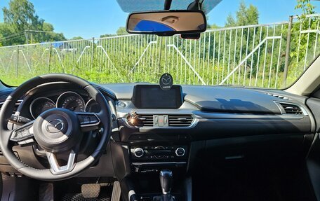 Mazda 6, 2017 год, 1 850 000 рублей, 10 фотография