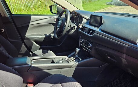 Mazda 6, 2017 год, 1 850 000 рублей, 13 фотография