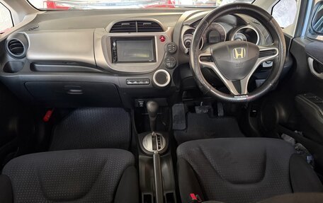 Honda Fit III, 2008 год, 549 000 рублей, 8 фотография