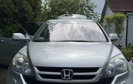 Honda CR-V III рестайлинг, 2011 год, 124 000 рублей, 1 фотография