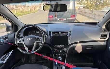 Hyundai Solaris II рестайлинг, 2015 год, 750 000 рублей, 4 фотография