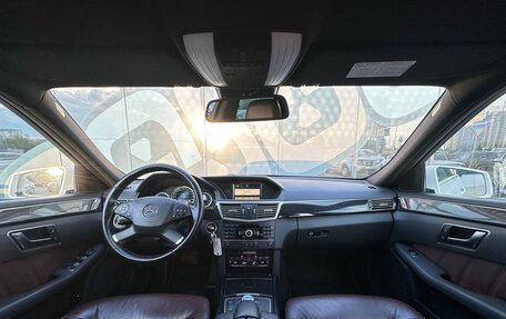 Mercedes-Benz E-Класс, 2012 год, 1 480 000 рублей, 2 фотография