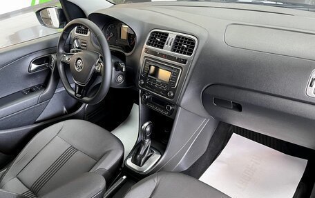 Volkswagen Polo VI (EU Market), 2017 год, 1 095 000 рублей, 13 фотография