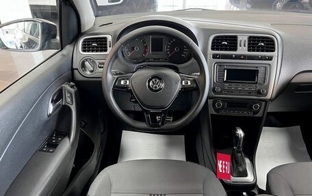 Volkswagen Polo VI (EU Market), 2017 год, 1 095 000 рублей, 11 фотография
