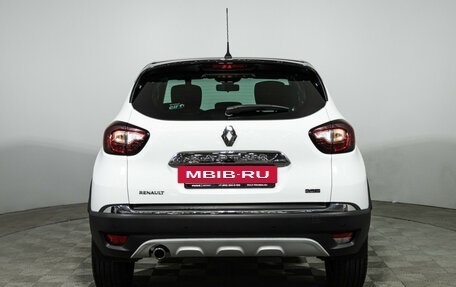 Renault Kaptur I рестайлинг, 2017 год, 1 779 700 рублей, 7 фотография