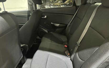 KIA Rio III рестайлинг, 2015 год, 880 000 рублей, 14 фотография