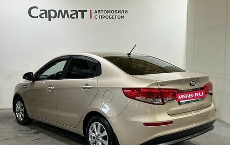 KIA Rio III рестайлинг, 2015 год, 880 000 рублей, 6 фотография