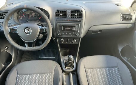 Volkswagen Polo VI (EU Market), 2016 год, 850 000 рублей, 11 фотография