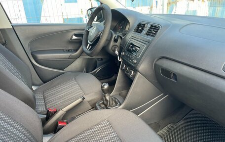 Volkswagen Polo VI (EU Market), 2016 год, 850 000 рублей, 12 фотография