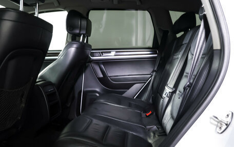 Volkswagen Touareg III, 2012 год, 1 695 000 рублей, 12 фотография