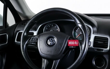 Volkswagen Touareg III, 2012 год, 1 695 000 рублей, 14 фотография