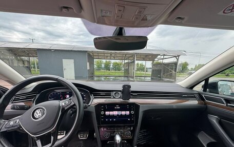 Volkswagen Passat B8 рестайлинг, 2019 год, 2 600 000 рублей, 6 фотография
