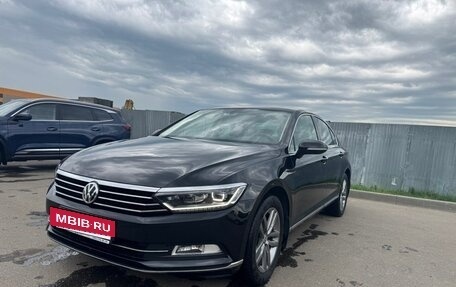 Volkswagen Passat B8 рестайлинг, 2019 год, 2 600 000 рублей, 3 фотография