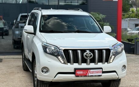 Toyota Land Cruiser Prado 150 рестайлинг 2, 2017 год, 3 590 000 рублей, 3 фотография