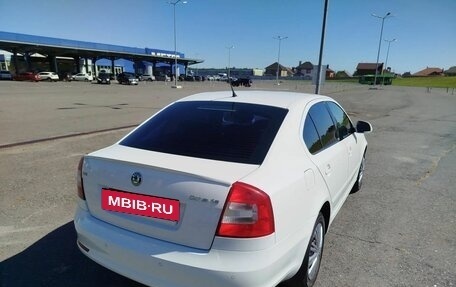 Skoda Octavia, 2011 год, 820 000 рублей, 3 фотография