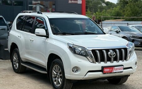 Toyota Land Cruiser Prado 150 рестайлинг 2, 2017 год, 3 590 000 рублей, 2 фотография
