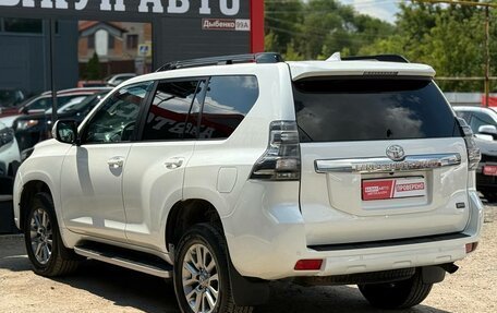 Toyota Land Cruiser Prado 150 рестайлинг 2, 2017 год, 3 590 000 рублей, 8 фотография