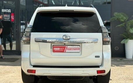 Toyota Land Cruiser Prado 150 рестайлинг 2, 2017 год, 3 590 000 рублей, 10 фотография
