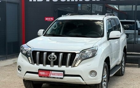 Toyota Land Cruiser Prado 150 рестайлинг 2, 2017 год, 3 590 000 рублей, 5 фотография
