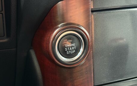 Toyota Land Cruiser Prado 150 рестайлинг 2, 2017 год, 3 590 000 рублей, 29 фотография