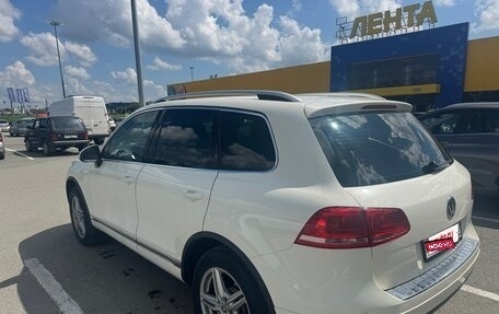 Volkswagen Touareg III, 2011 год, 1 850 000 рублей, 5 фотография
