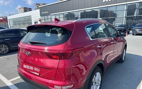 KIA Sportage IV рестайлинг, 2018 год, 2 100 000 рублей, 3 фотография