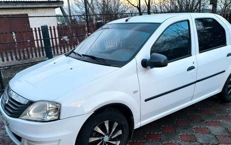 Renault Logan I, 2011 год, 490 000 рублей, 3 фотография
