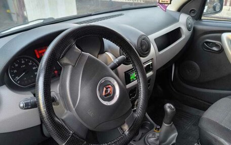 Renault Logan I, 2011 год, 490 000 рублей, 7 фотография