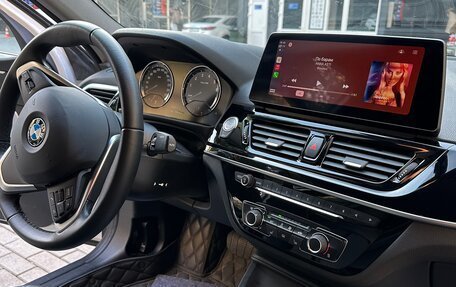 BMW 1 серия, 2023 год, 1 900 000 рублей, 20 фотография