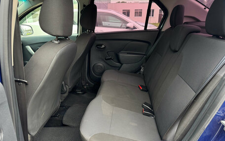 Renault Logan II, 2018 год, 745 000 рублей, 7 фотография