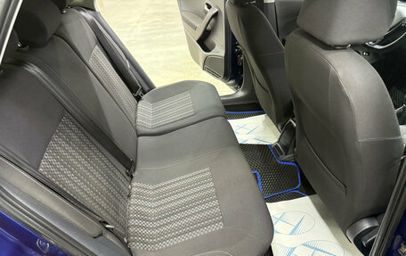 Volkswagen Polo VI (EU Market), 2015 год, 900 000 рублей, 27 фотография