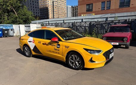 Hyundai Sonata VIII, 2021 год, 1 500 000 рублей, 5 фотография