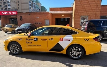 Hyundai Sonata VIII, 2021 год, 1 500 000 рублей, 2 фотография