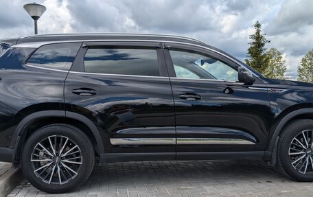 Chery Tiggo 8 Pro, 2022 год, 2 300 000 рублей, 5 фотография